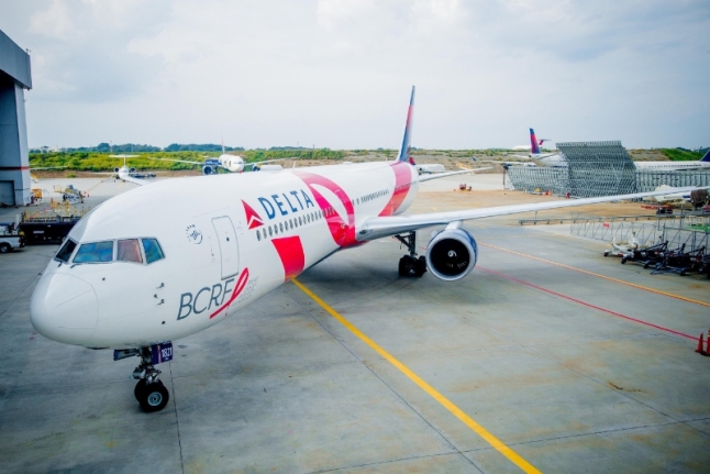 Delta recently repainted its iconic "Pink Plane" in advance of the airline&apos;s 11th Annual "Breast Cancer One" survivor flight. (PRNewsFoto/Delta Air Lines)